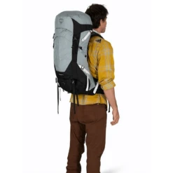 Osprey Stratos 36L Backpack - Men's -Big Agnes Shop 1066121 800 auto