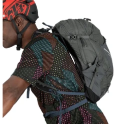 Osprey Syncro 12 Pack -Big Agnes Shop 1258506 800 auto