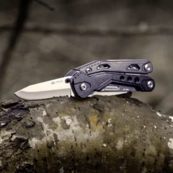 True Utility Handyone Ultimate 18-In-1 Multi-Tool -Big Agnes Shop 1297727 800 auto