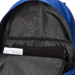 Oakley 90's Backpack 16 Oakley 90's Backpack -Big Agnes Shop 1308585 800 auto