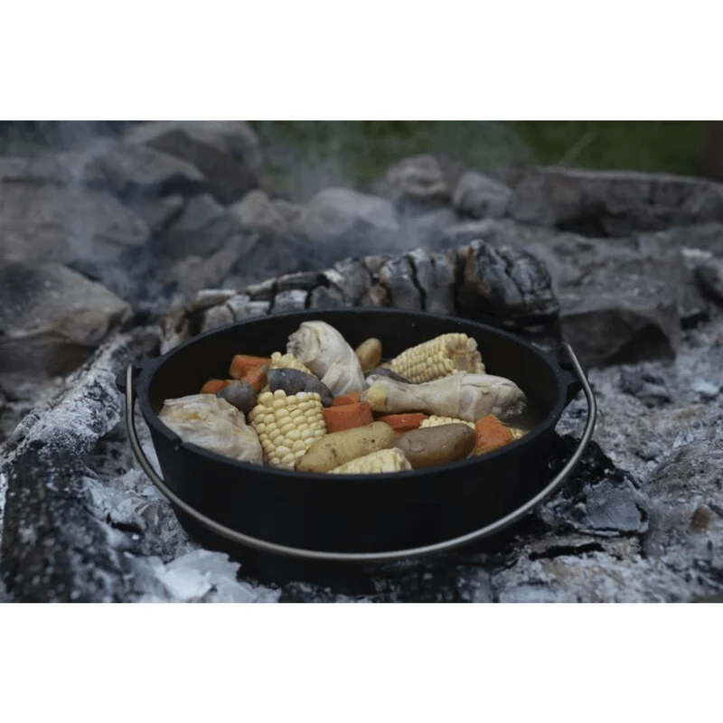 Camp Chef Classic Dutch Oven 6 Camp Chef Classic Dutch Oven - Image 4