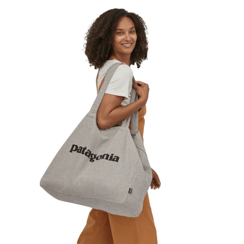 Patagonia Recycled Oversized Tote 5 Patagonia Recycled Oversized Tote - Image 3