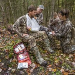 Adventure Medical Sportsman 400 Medical Kit -Big Agnes Shop 915362 800 auto