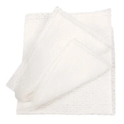 Adventure Medical Kits QuikClot Gauze -Big Agnes Shop 947836 800 auto